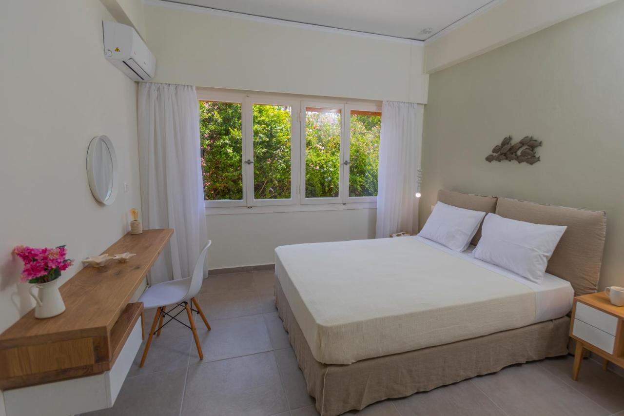 Anemelia Luxury Apartments Argostoli  Exterior foto